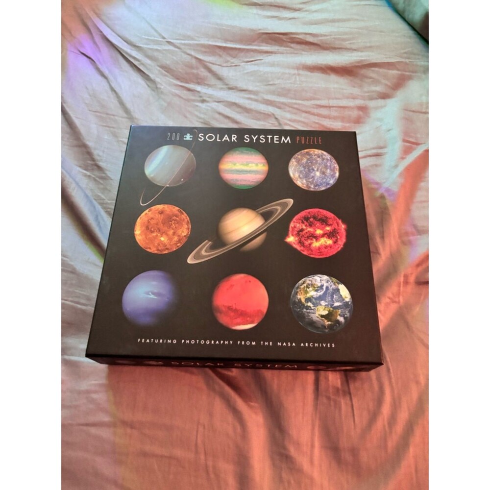Crocodile Creek: Solar System Puzzle and Poster - 200 pieces - New